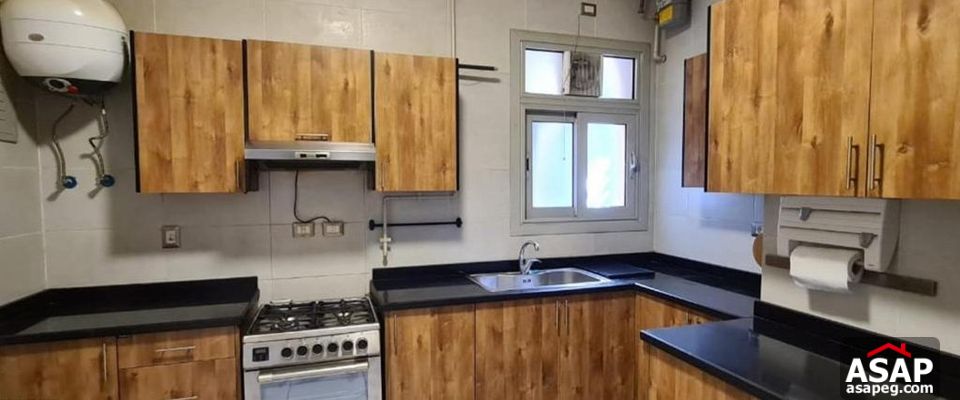 Penthouse for Sale in Village Gate Palm Hills Penthouse for Sale in Village Gate Palm Hills