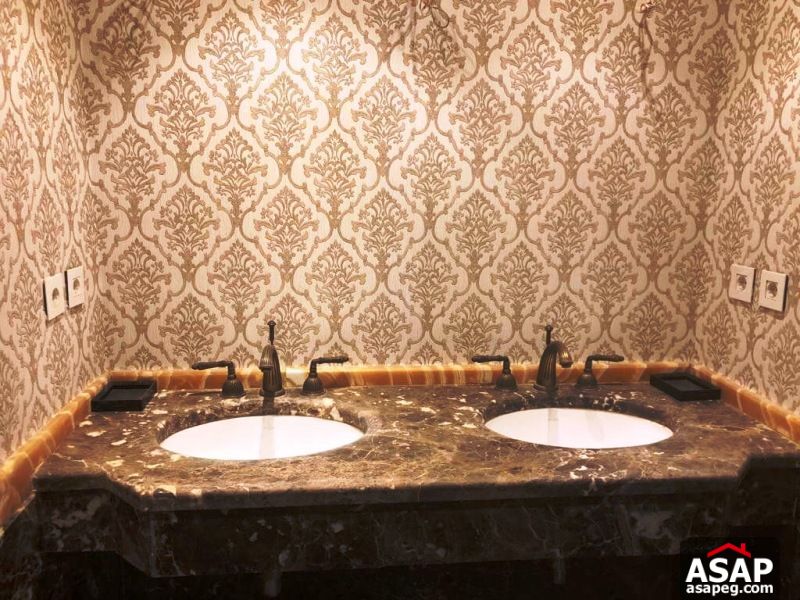 VIlla with Pool for Rent in Bellagio VIlla with Pool for Rent in Bellagio