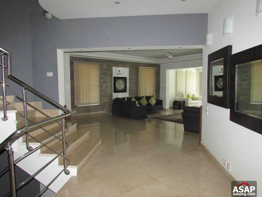 Stand Alone with Pool for Rent in Lake View Stand Alone with Pool for Rent in Lake View