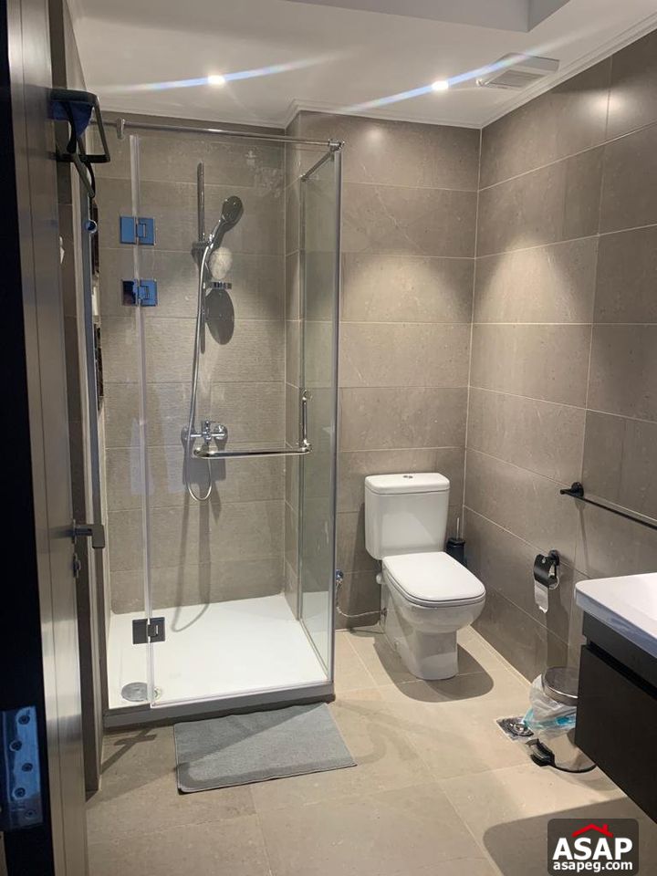 Ultra Modern Apartment for Rent in The WaterWay Ultra Modern Apartment for Rent in The WaterWay