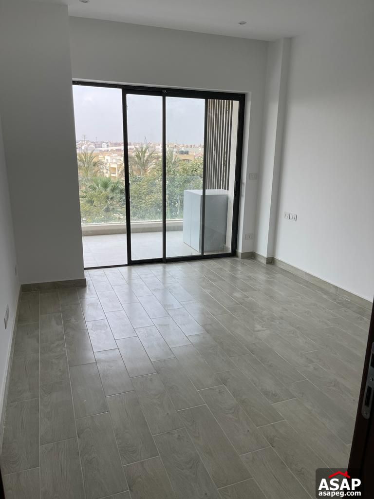 Semi Furnished Apartment for Rent in Lake View Residence