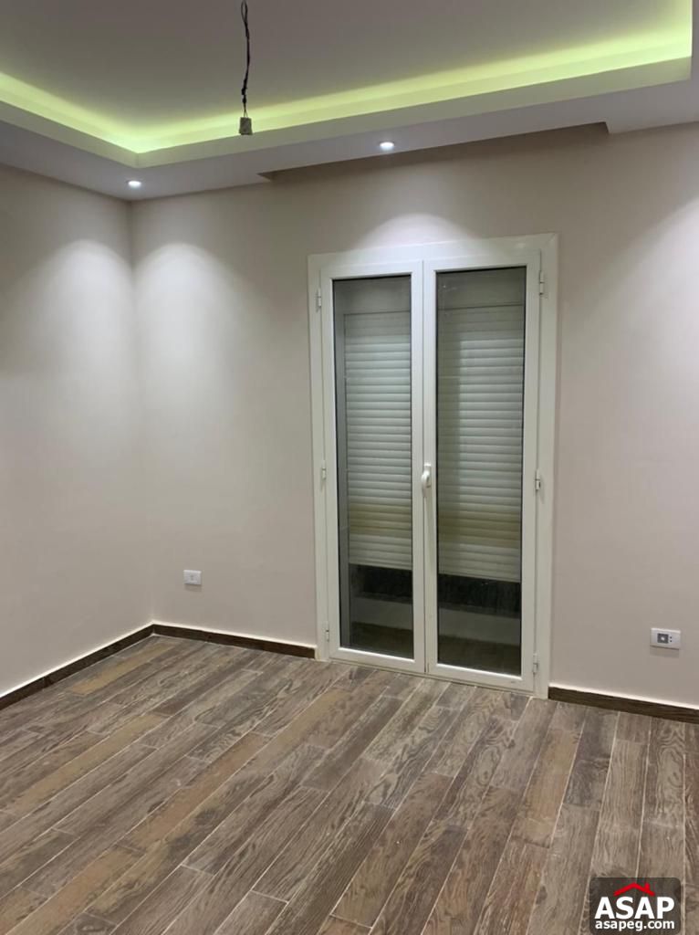 I Villa for Sale in Mountain View Hyde Park