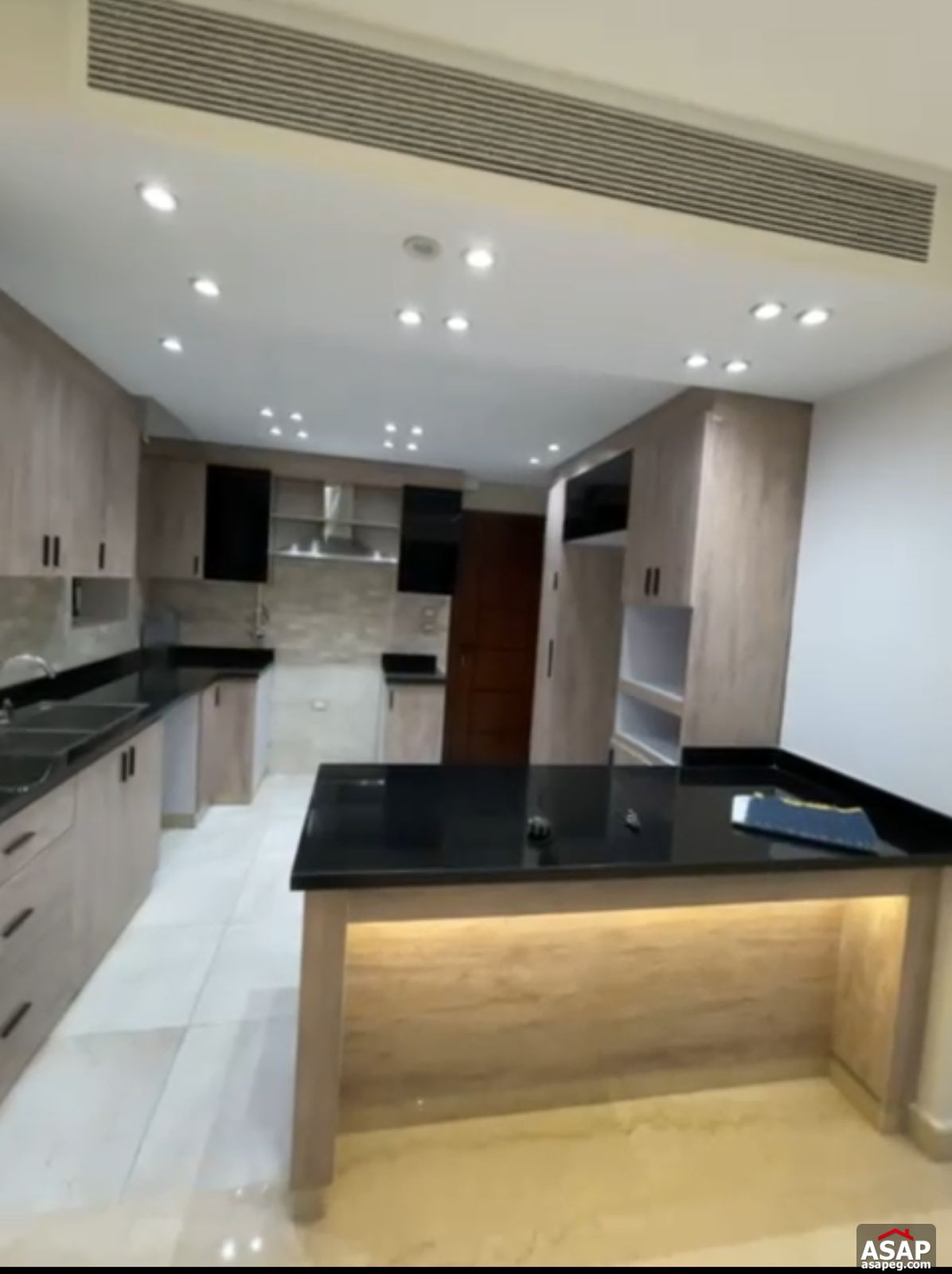 Apartment for Rent in Eastown Compound Apartment for Rent in Eastown Compound