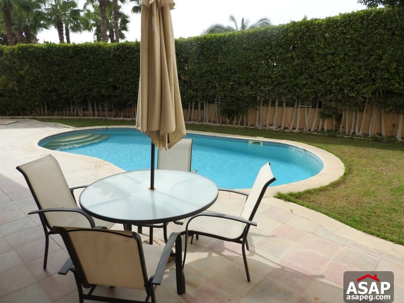 Apartment with Private Garden in Katameya Heights