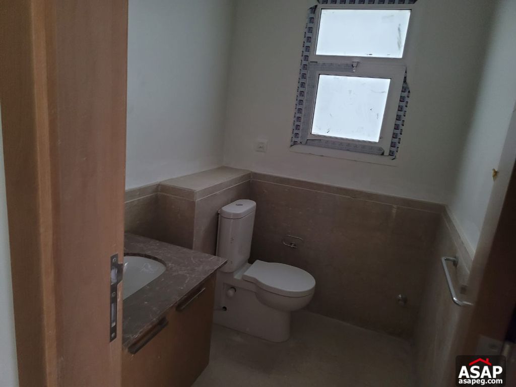 Fully Finished Apartment for Sale in Mivida Compound Fully Finished Apartment for Sale in Mivida Compound