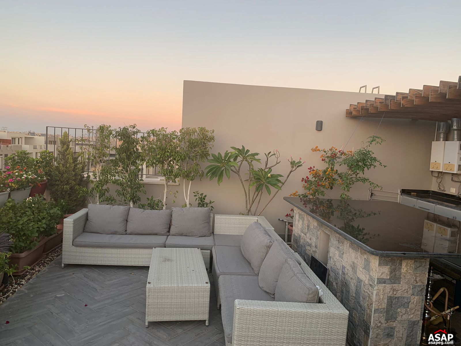 Triplex for Rent in Eastown Sodic