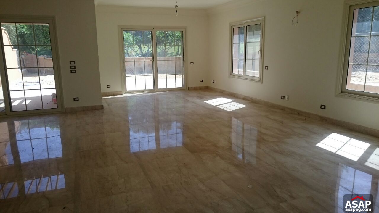 Twin House with Garden for Rent in Bellagio Twin House with Garden for Rent in Bellagio