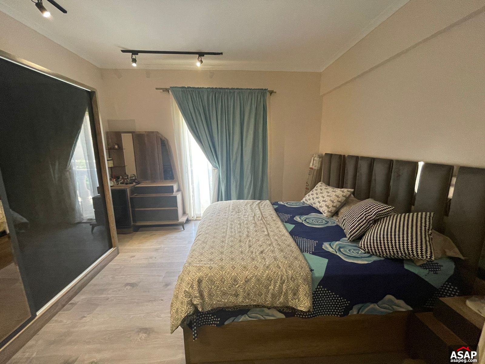 Apartment for Rent in Hyde Park Compound Apartment for Rent in Hyde Park Compound