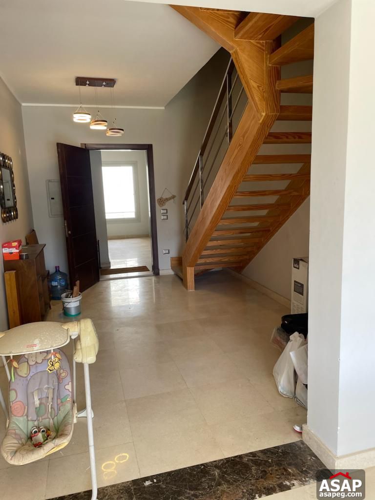 Furnished Duplex for Rent in Village Gate Furnished Duplex for Rent in Village Gate