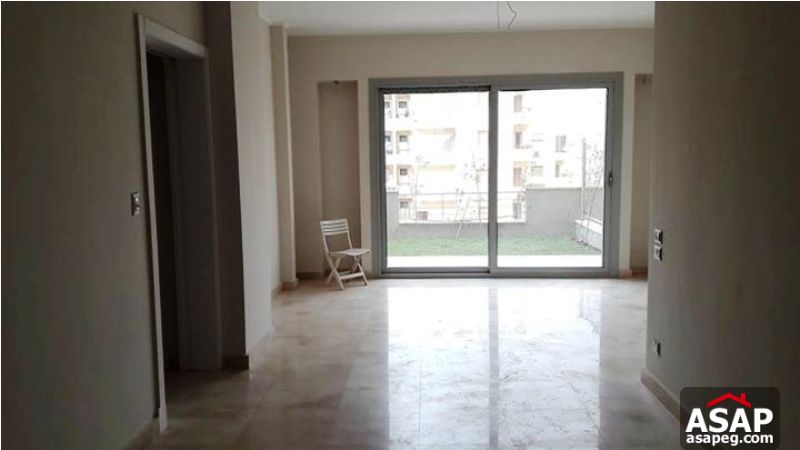 Studio with Private Garden in Village Gate Studio with Private Garden in Village Gate