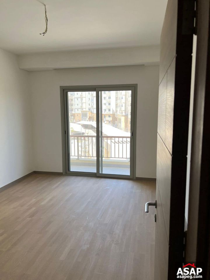 Apartment for Sale in Uptown Cairo Compound Apartment for Sale in Uptown Cairo Compound