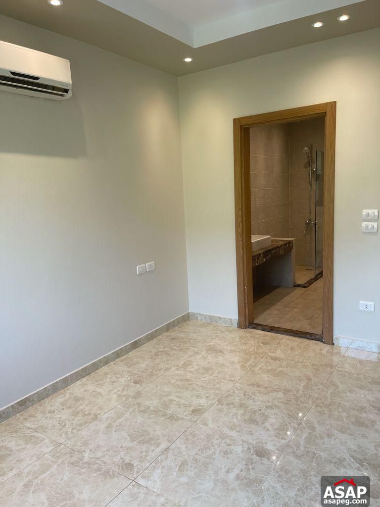 Semi Furnished Apartment for Rent in Eastown