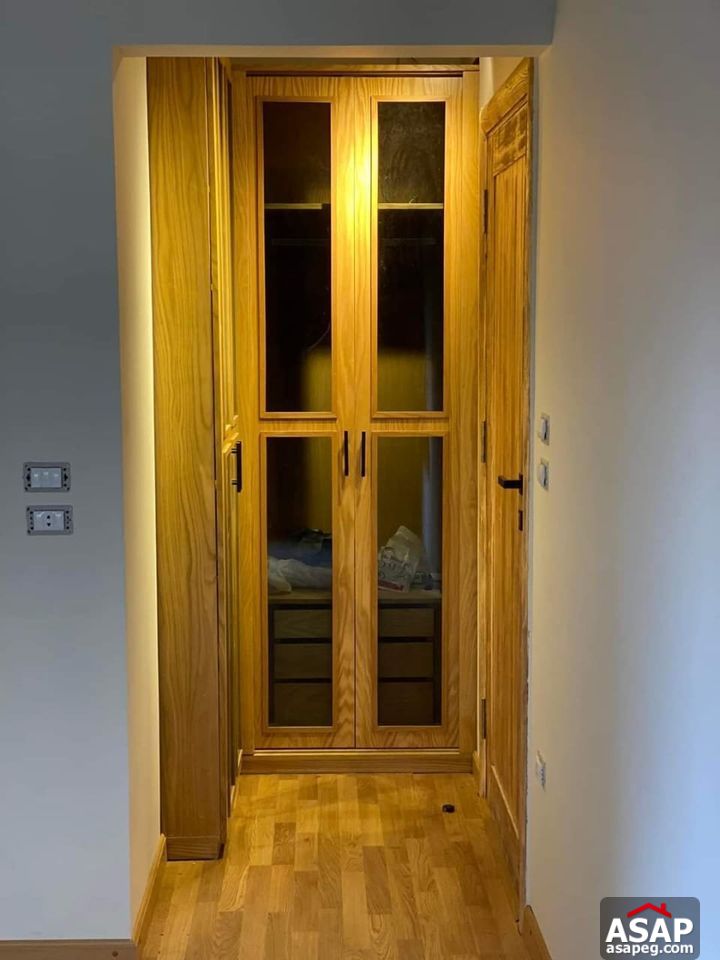 Ground Floor for Rent in Galleria Moon Valley