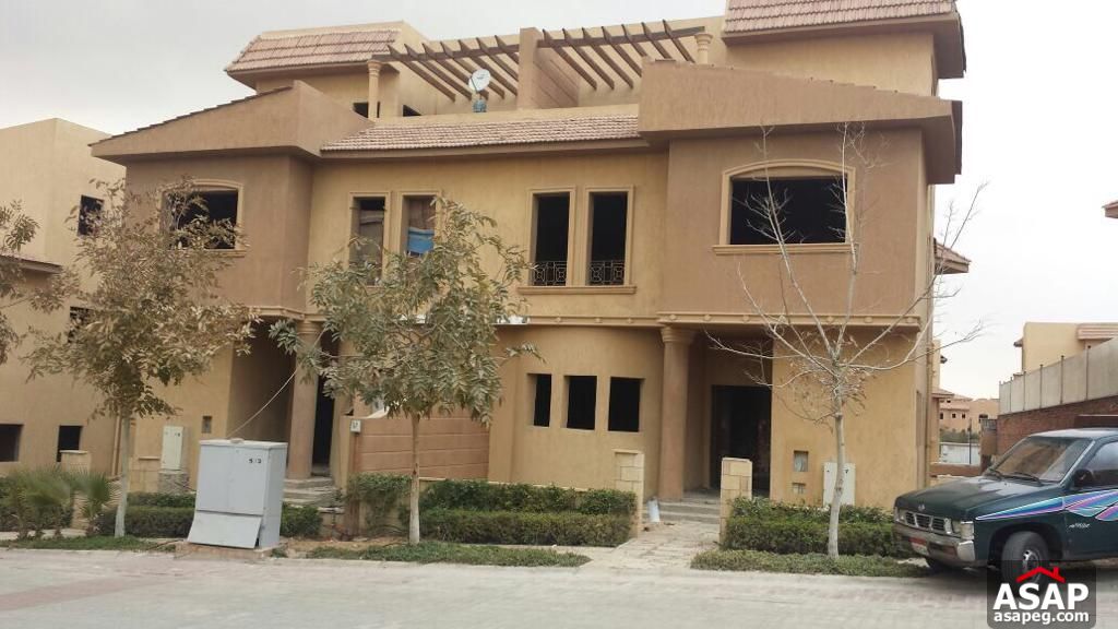 Twin house for sale in Moon Valley 2 New Cairo Twin house for sale in Moon Valley 2 New Cairo