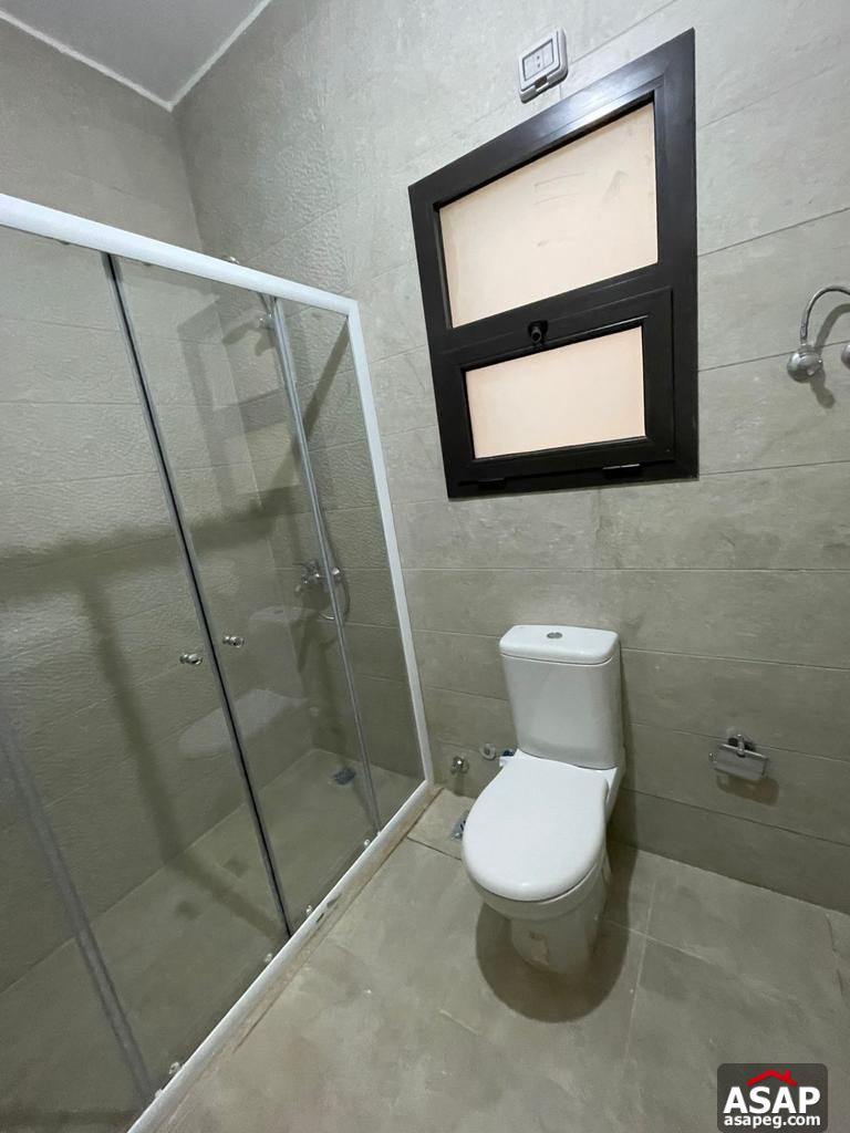 Ground Floor for Rent in Fifth Square