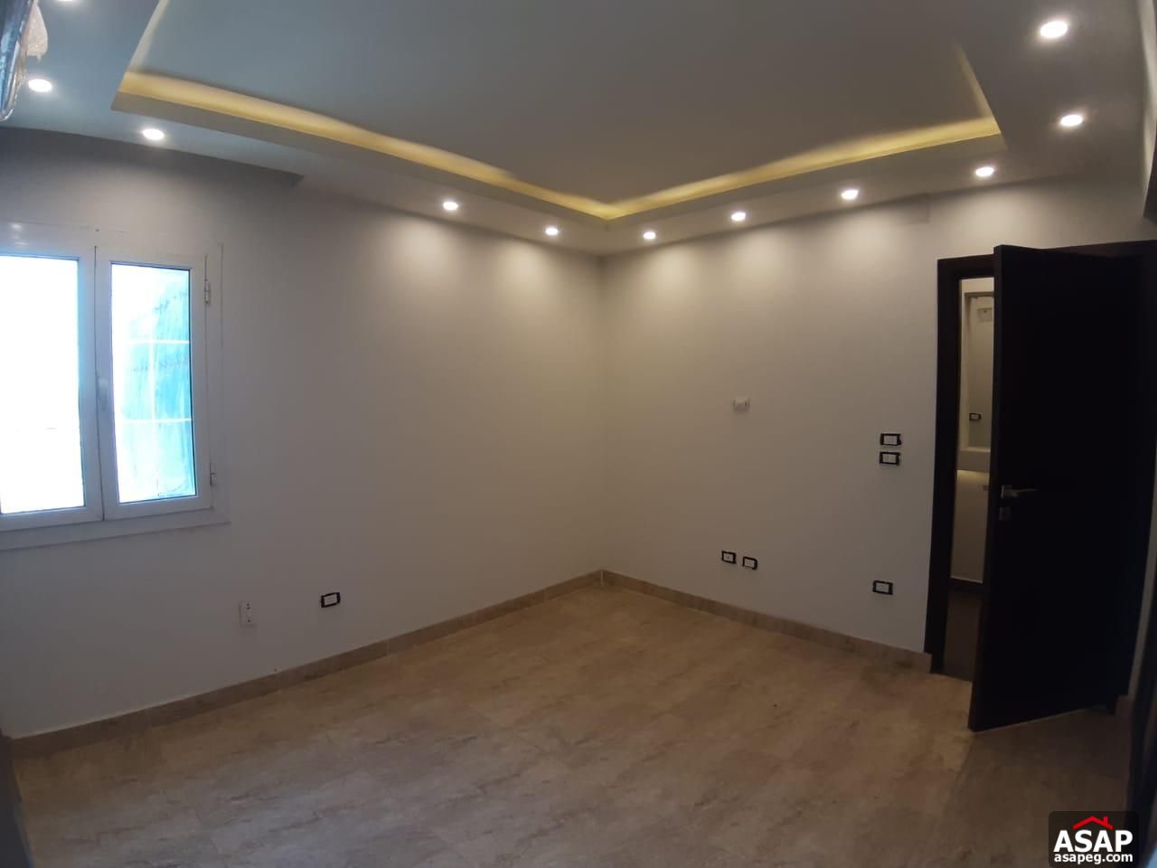 Villa for Rent in Hyde Park