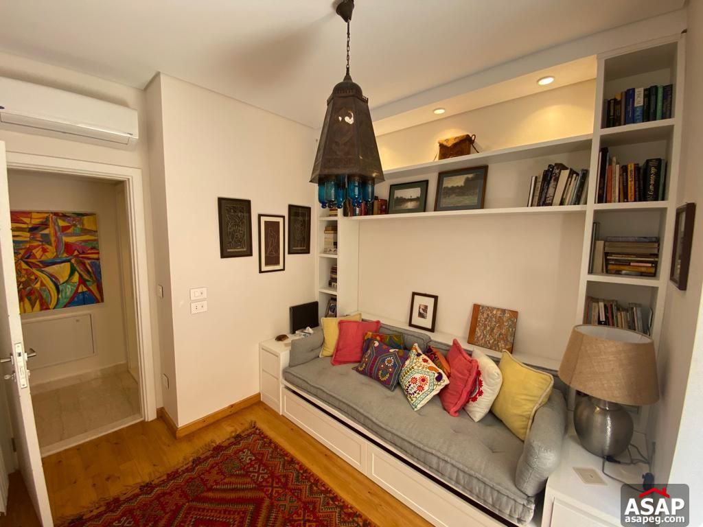 Apartment with Swimming Pool for Rent in Lake View Residence Apartment with Swimming Pool for Rent in Lake View Residence