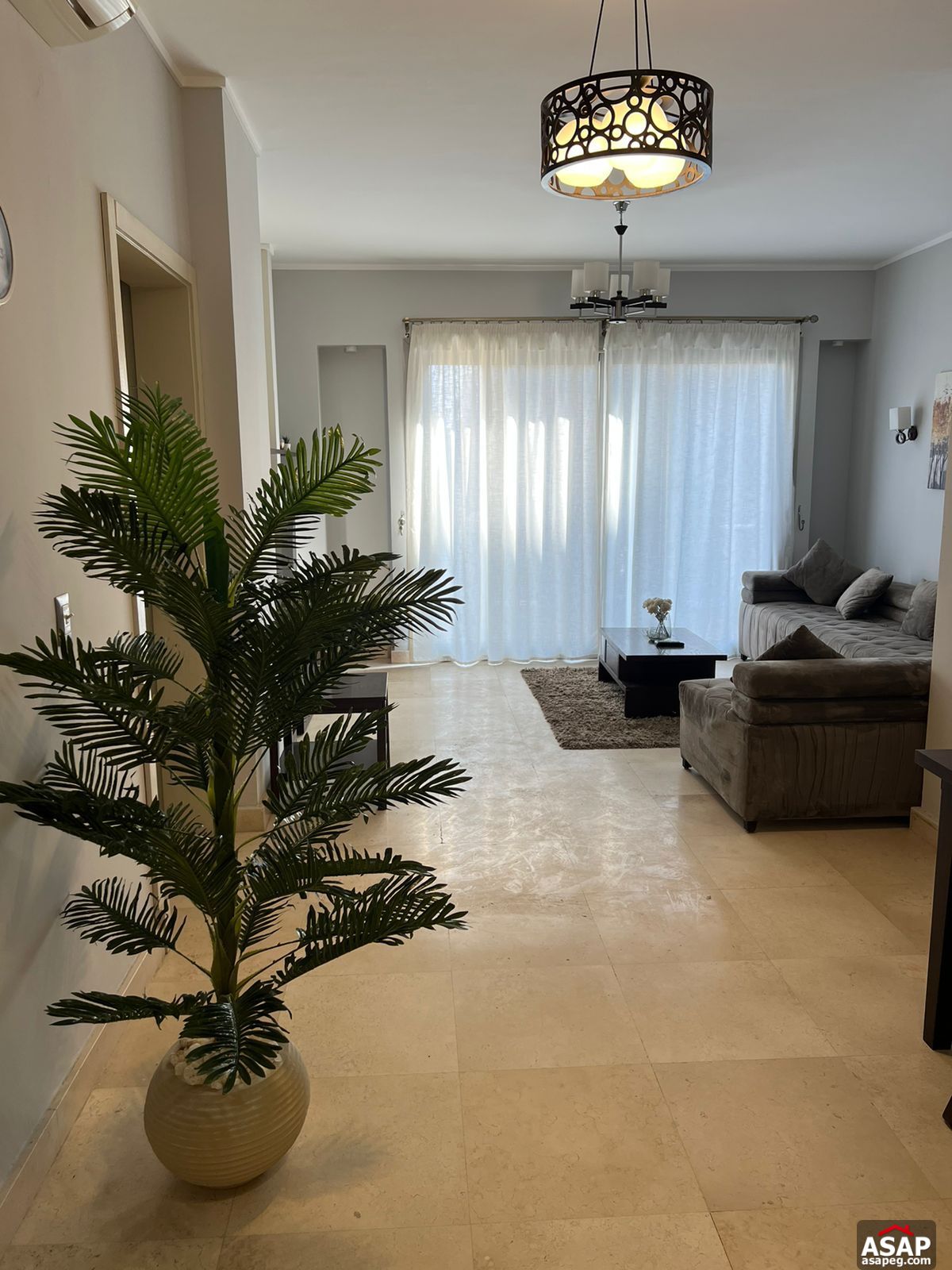 Furnished Studio for Rent in Village Gate Furnished Studio for Rent in Village Gate