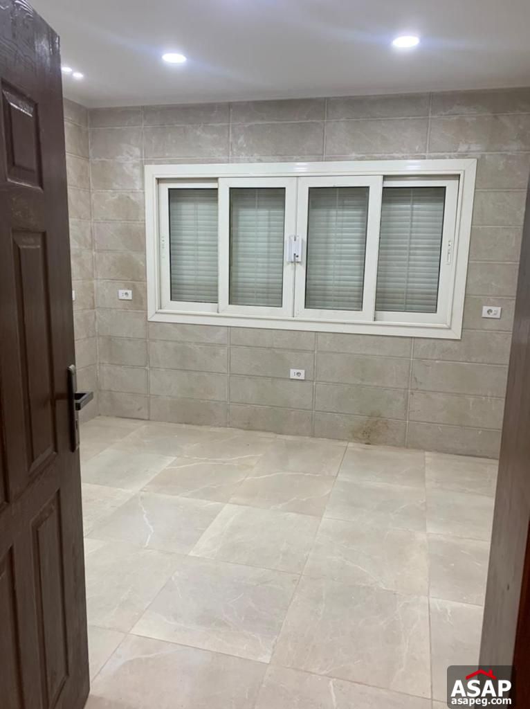 I Villa for Sale in Mountain View Hyde Park