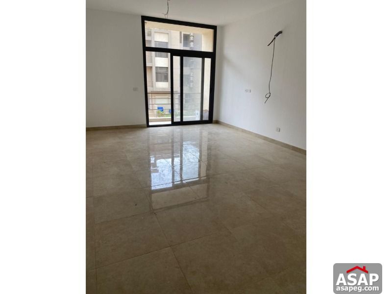 Finished Apartment for Sale in Fifth Square