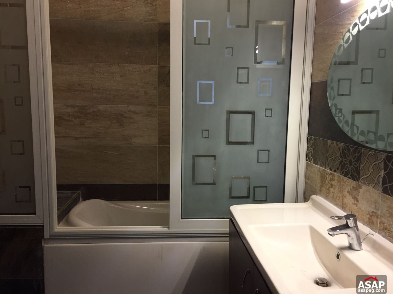 Apartment for Rent in Village Gate