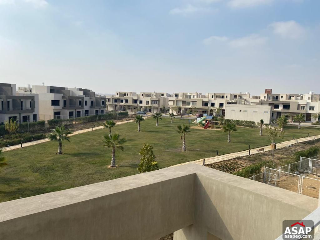 Town House for Sale in Palm Hills Golf Extention Town House for Sale in Palm Hills Golf Extention