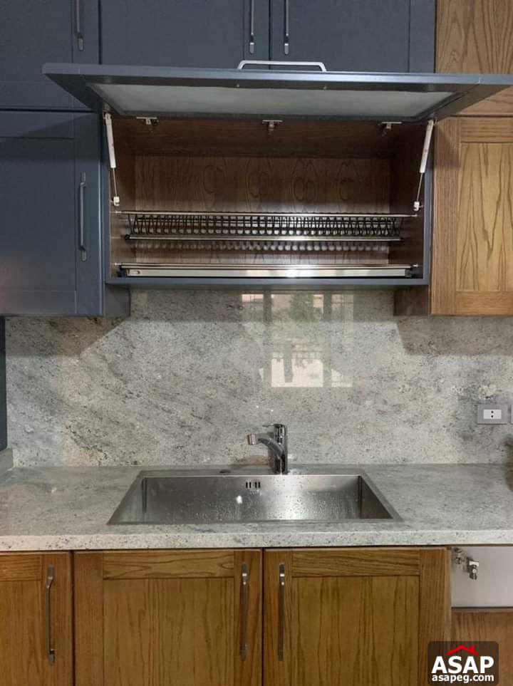 Apartment for Rent in Regents Park Compound