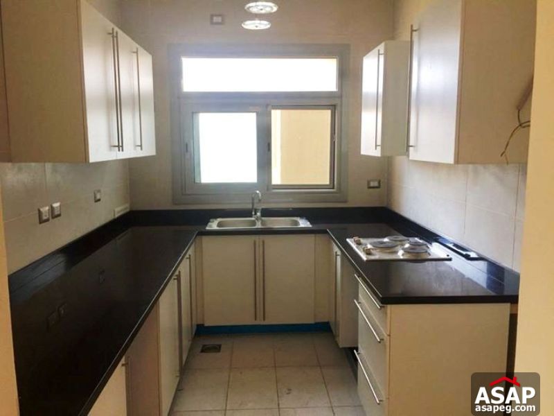 Furnished Studio for Rent in Village Gate