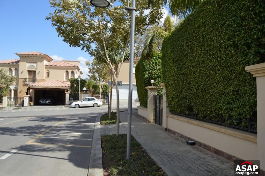 Stand Alone with Swimming Pool for Sale in Uptown Cairo Stand Alone with Swimming Pool for Sale in Uptown Cairo