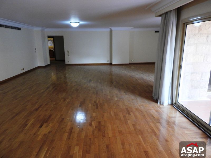 Apartment with Garden in Maadi for Rent