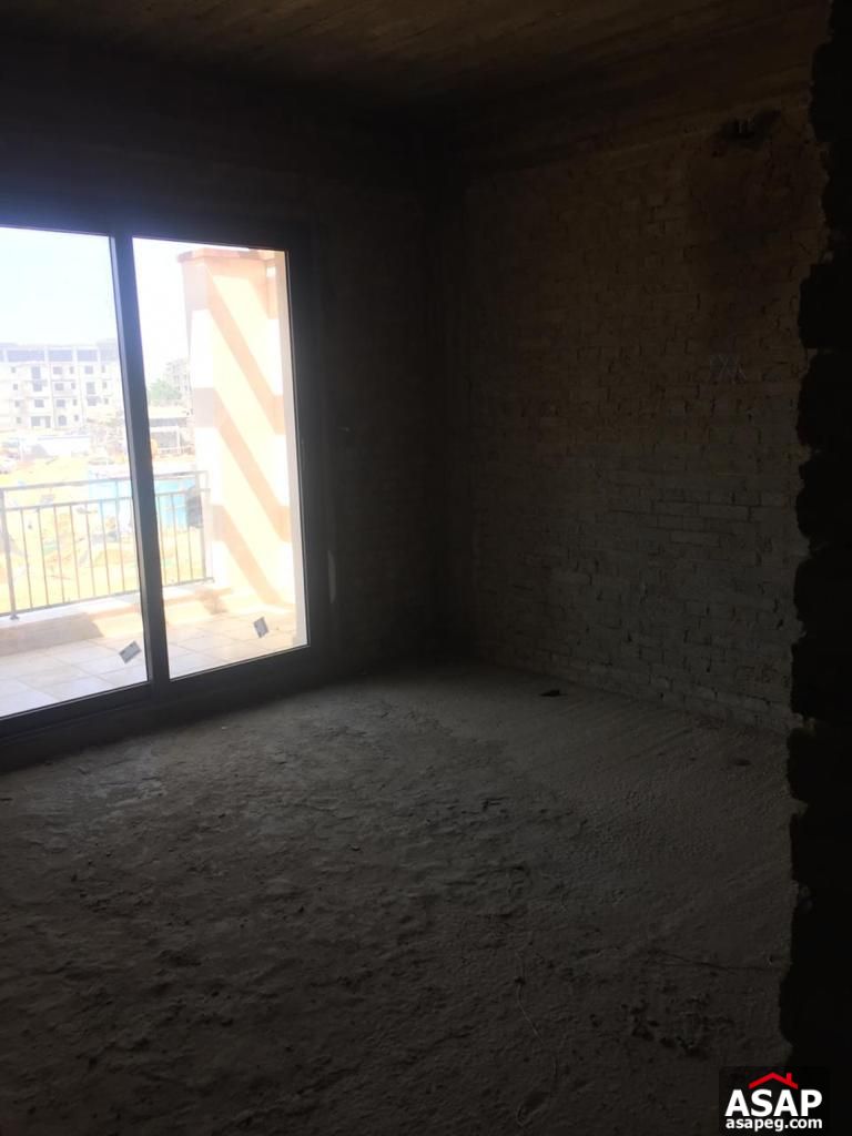 Town House for Sale in Mivida Compound Town House for Sale in Mivida Compound