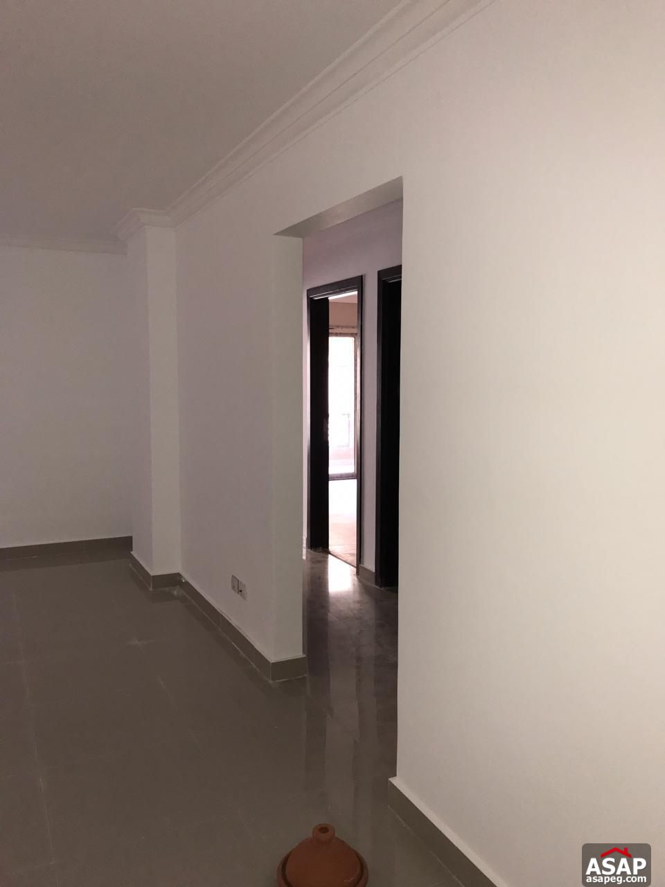 Apartment with Kitchen for Sale in Highland Park Compound Apartment with Kitchen for Sale in Highland Park Compound