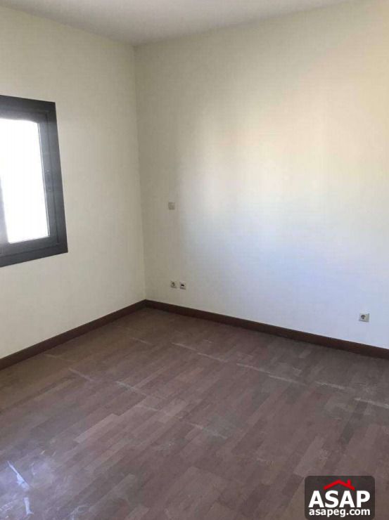 Villa with Garden View for Rent in Mivida