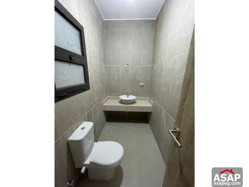 Ground Floor for Sale in Fifth Square Ground Floor for Sale in Fifth Square