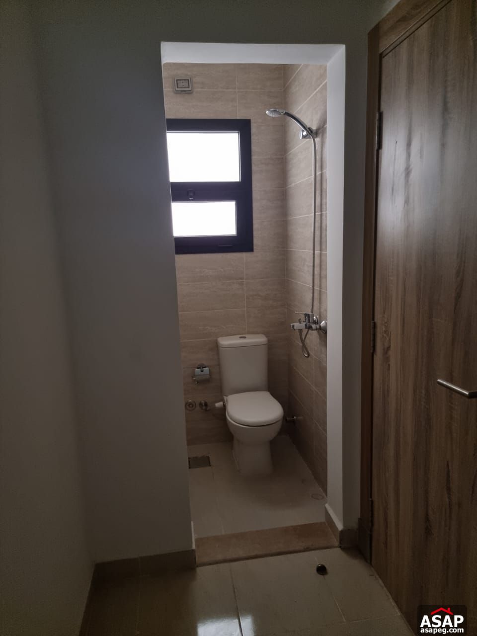 Apartment for Rent in Fifth Square Apartment for Rent in Fifth Square