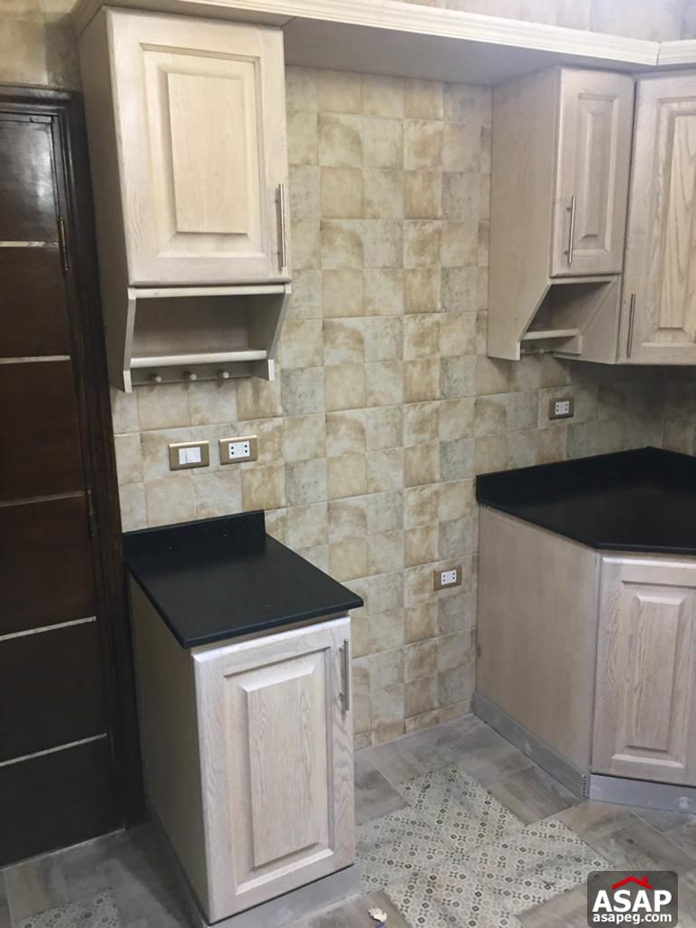 Duplex with Garden in Eastown for Rent