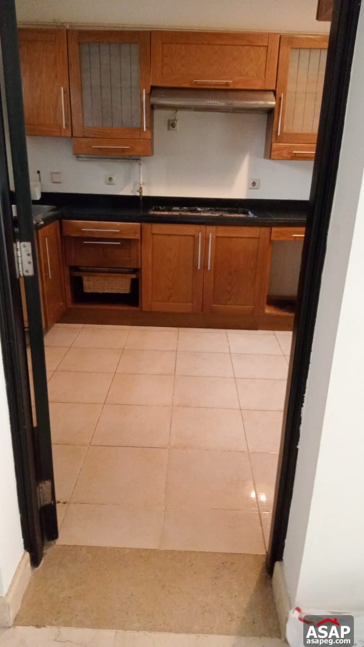 Semi Furnished Town House for Rent in Mivida Semi Furnished Town House for Rent in Mivida