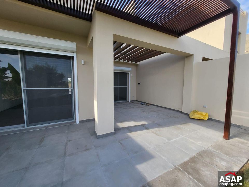 Town House with Swimming Pool for Rent in 6 October Town House with Swimming Pool for Rent in 6 October