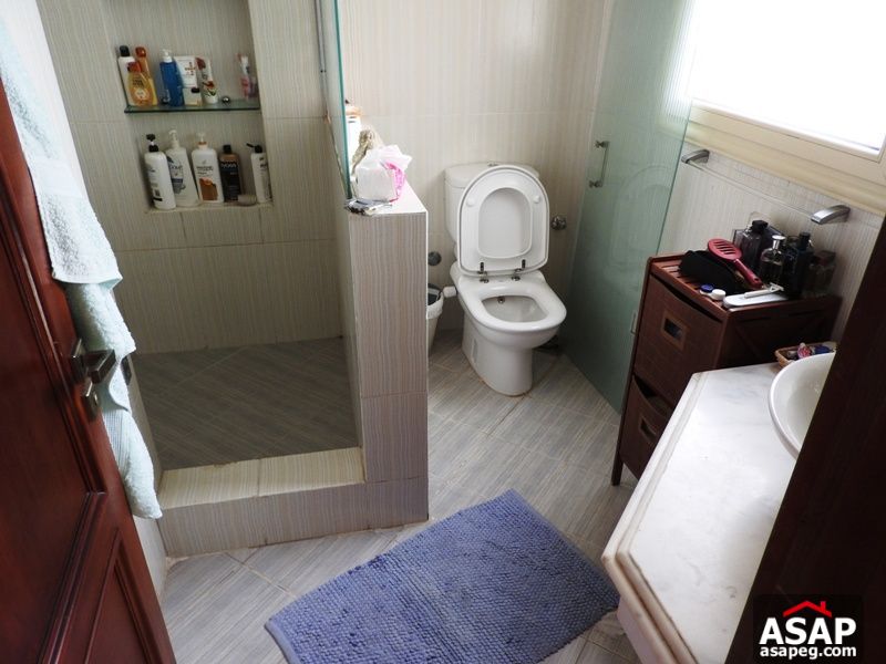 Villa with Private Pool in Katameya Heights Villa with Private Pool in Katameya Heights