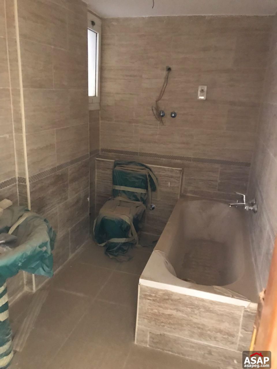 Apartment for Sale in the Square Compound Apartment for Sale in the Square Compound