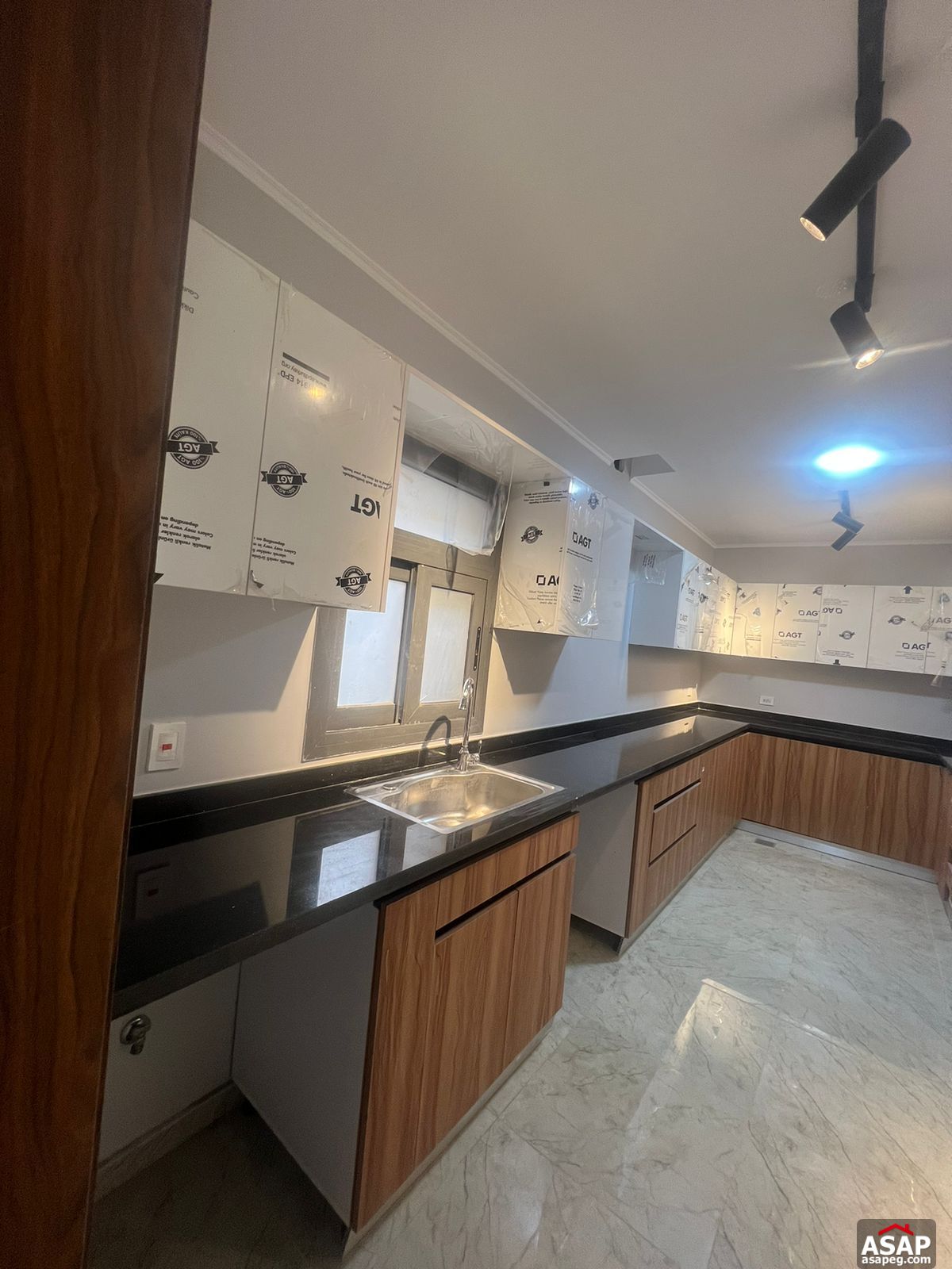 Rent Apartment in Eastown Compound