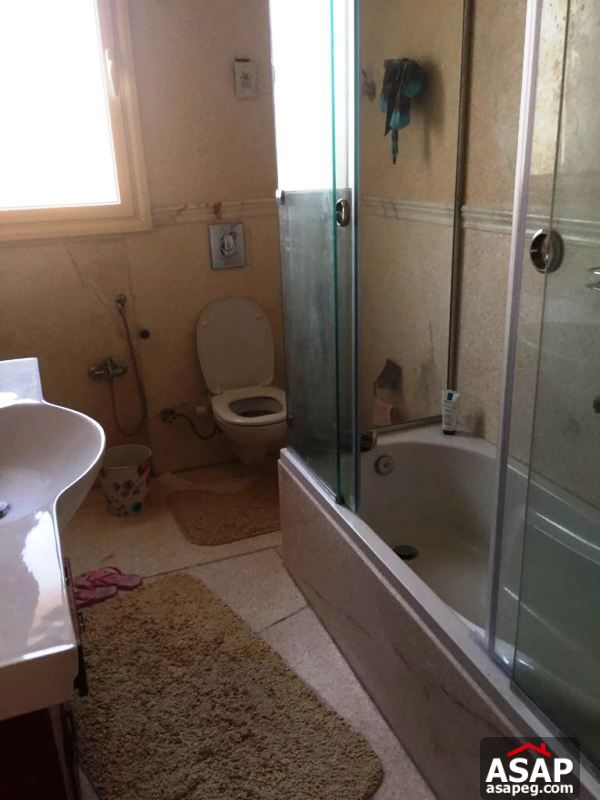 Stand Alone with Pool for Rent in the Villa Stand Alone with Pool for Rent in the Villa