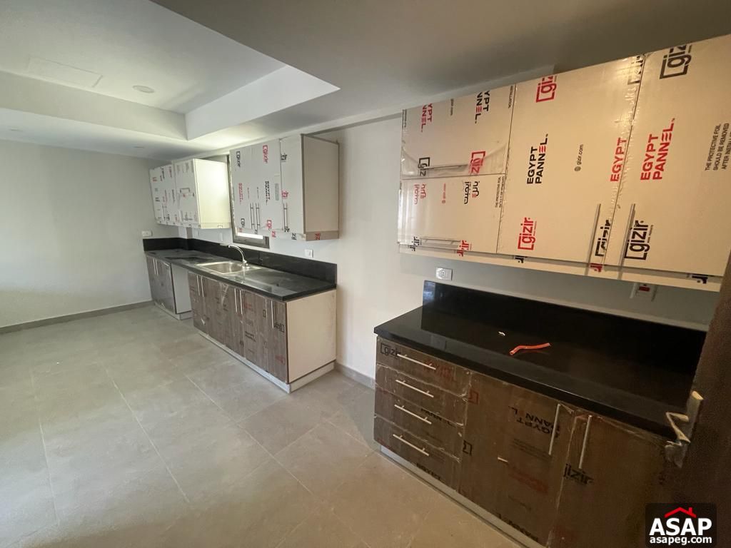 Triplex for Rent in Eastown Sodic Triplex for Rent in Eastown Sodic