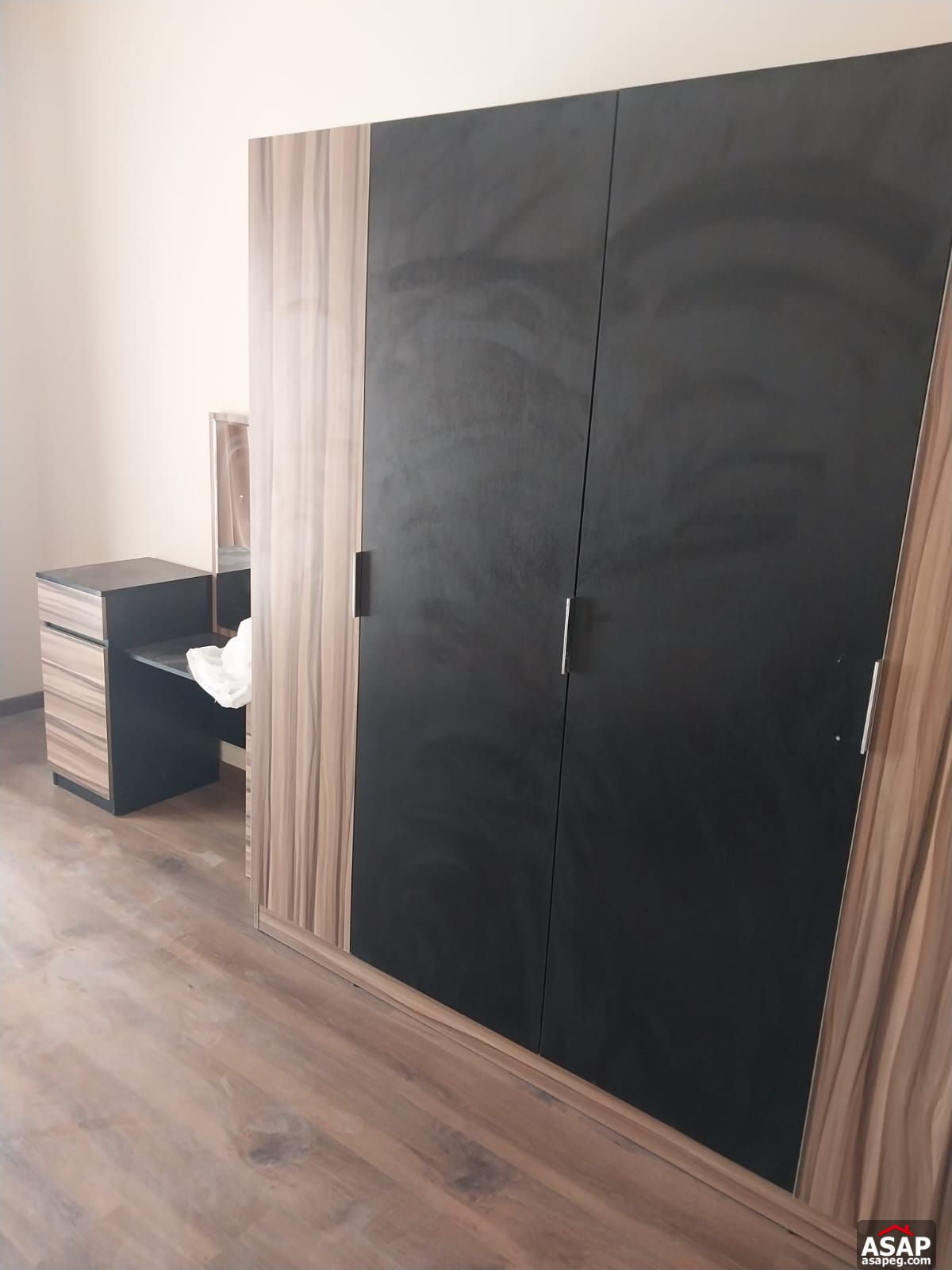 Furnished Apartment for Rent in 90 Avenue