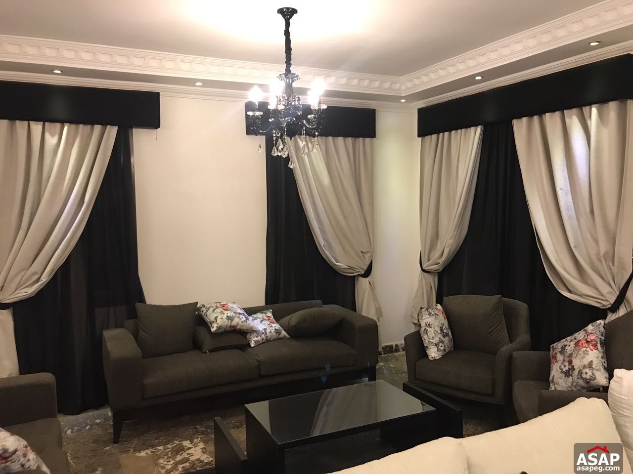 Villa for Sale in Mivida