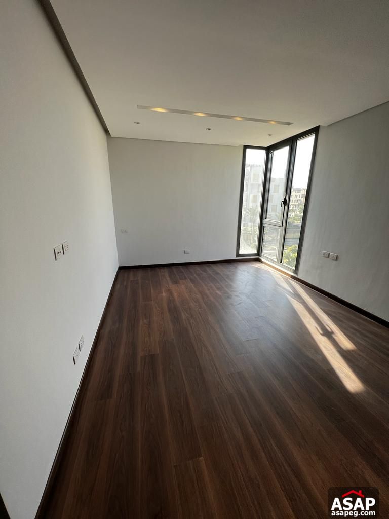 Semi-Furnished Apartment for Rent in Eastown