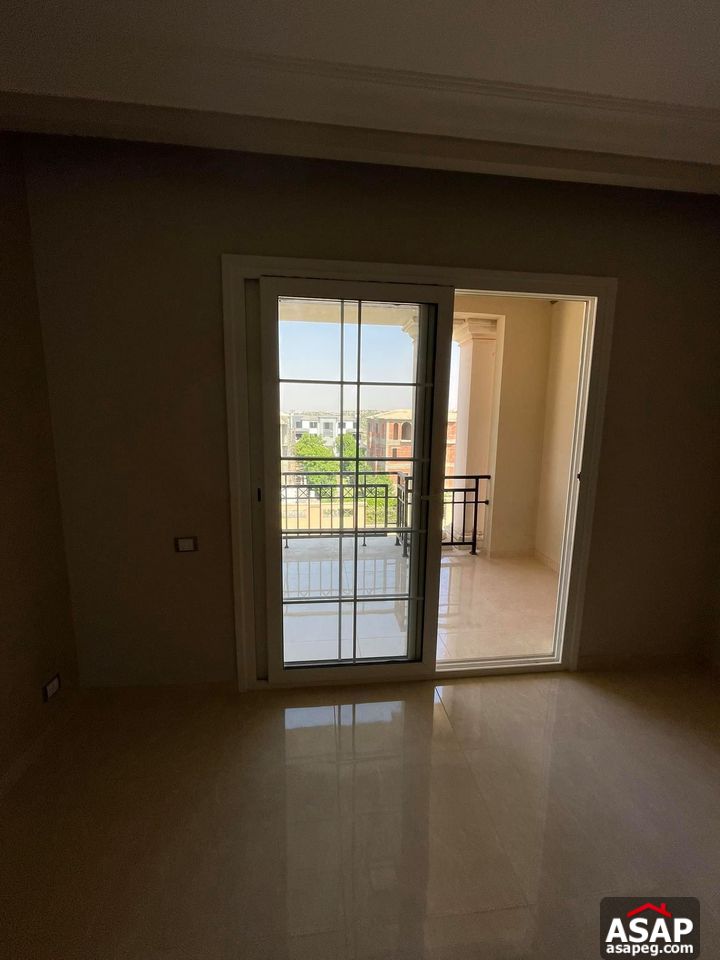 Apartment for Rent in Regent's Park Compound Apartment for Rent in Regent's Park Compound