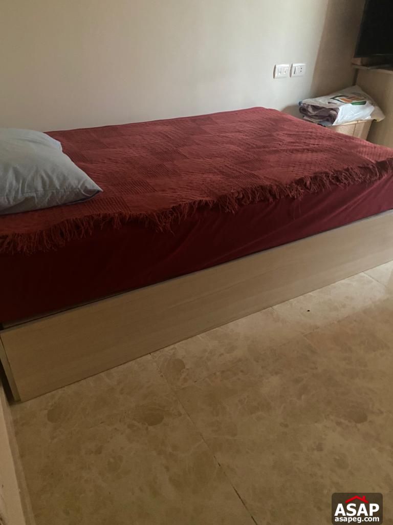 Semi Furnished Apartment for Rent in Eastown