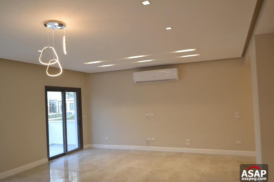 Apartment for Rent in Eastown Parks Apartment for Rent in Eastown Parks