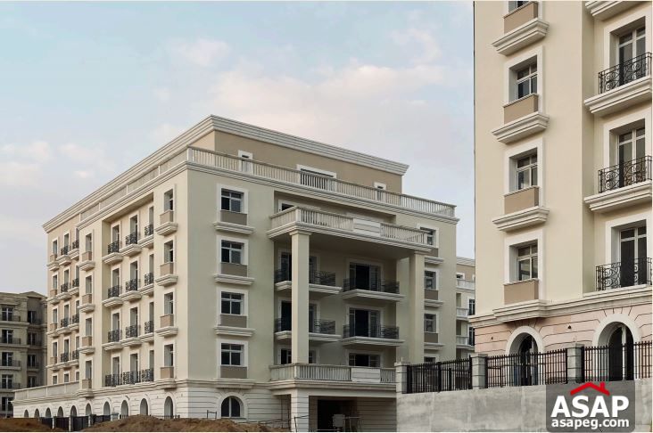 Apartment for Sale in Hyde Park Compound Apartment for Sale in Hyde Park Compound